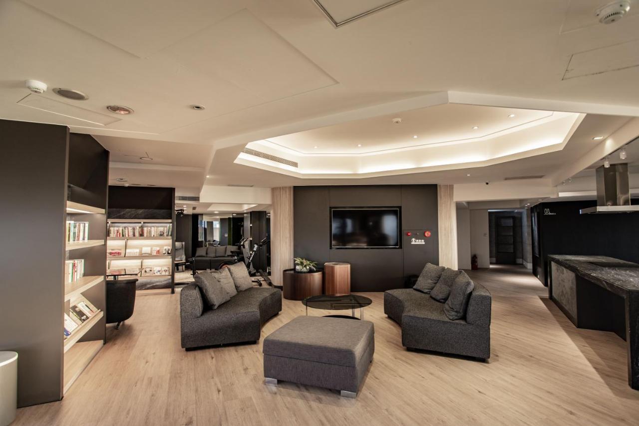 Hub Hotel - Songshan Airport Branch Taipei Exteriör bild