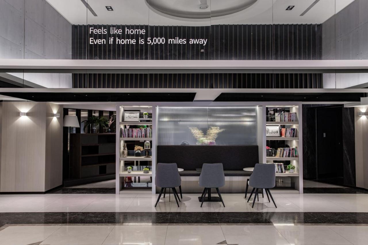 Hub Hotel - Songshan Airport Branch Taipei Exteriör bild