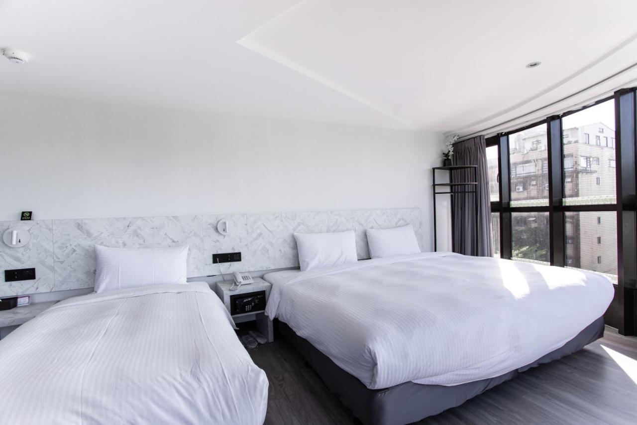 Hub Hotel - Songshan Airport Branch Taipei Exteriör bild